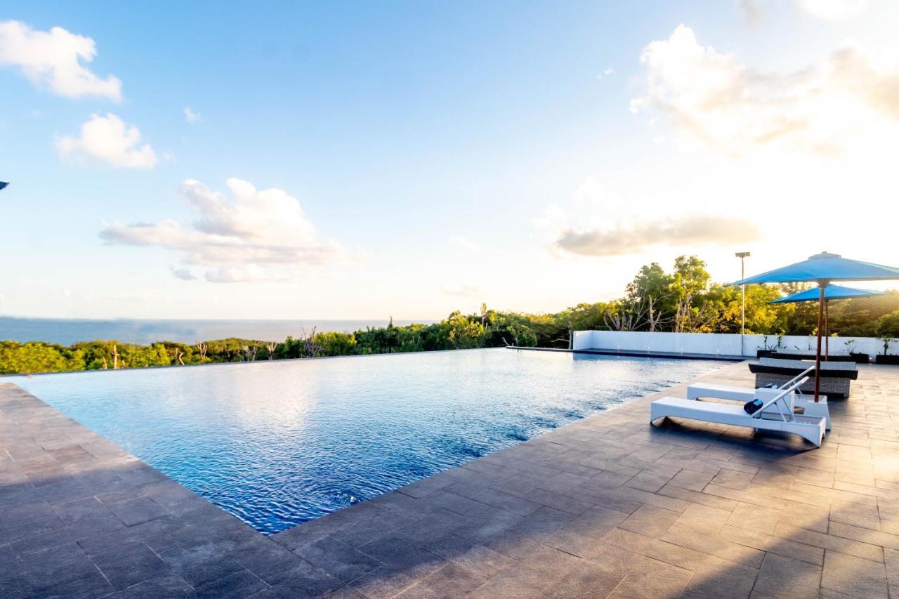 Surya Melasti Exclusive Beach Villa By Sajiwa Ungasan Εξωτερικό φωτογραφία